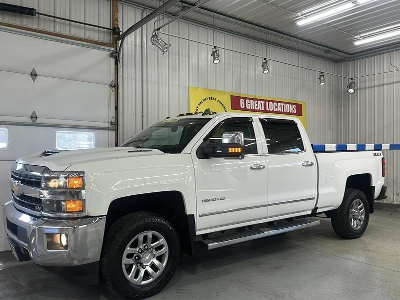 Chevrolet Silverado 3500HD LTZ Crew Cab 4WD 2018