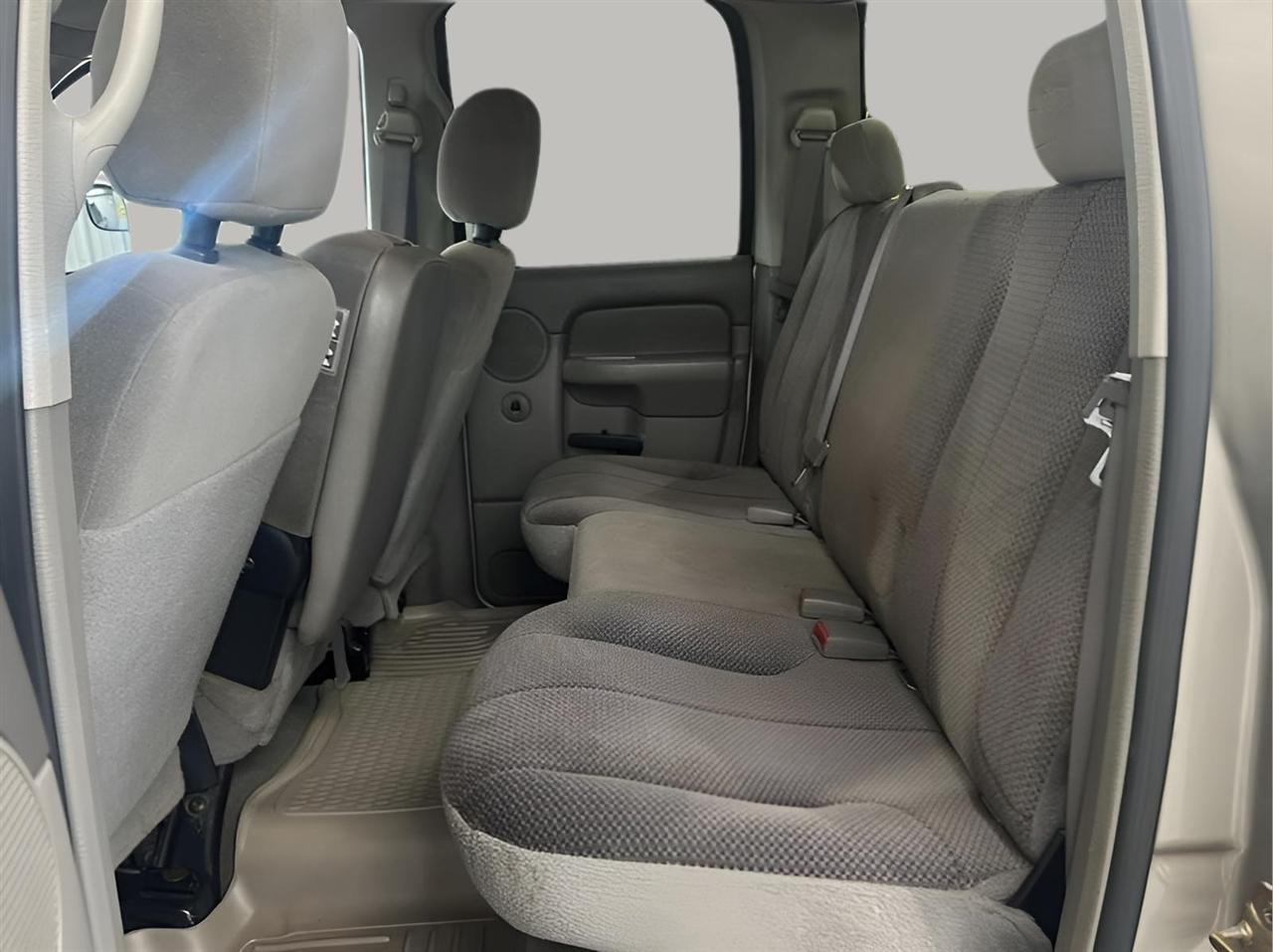 Dodge Ram 2500 SLT Quad Cab Short Bed 4WD 2004
