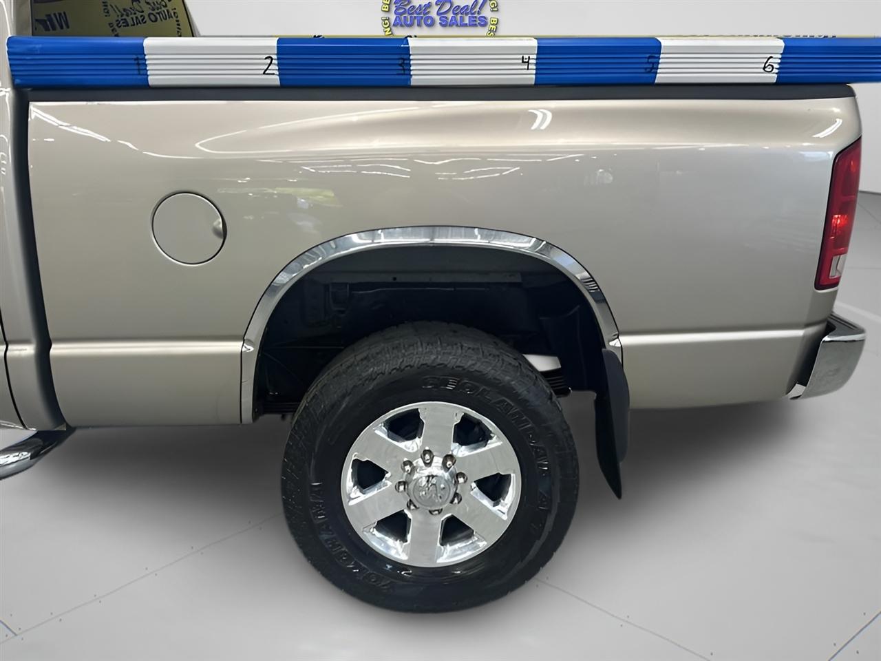 Dodge Ram 2500 SLT Quad Cab Short Bed 4WD 2004