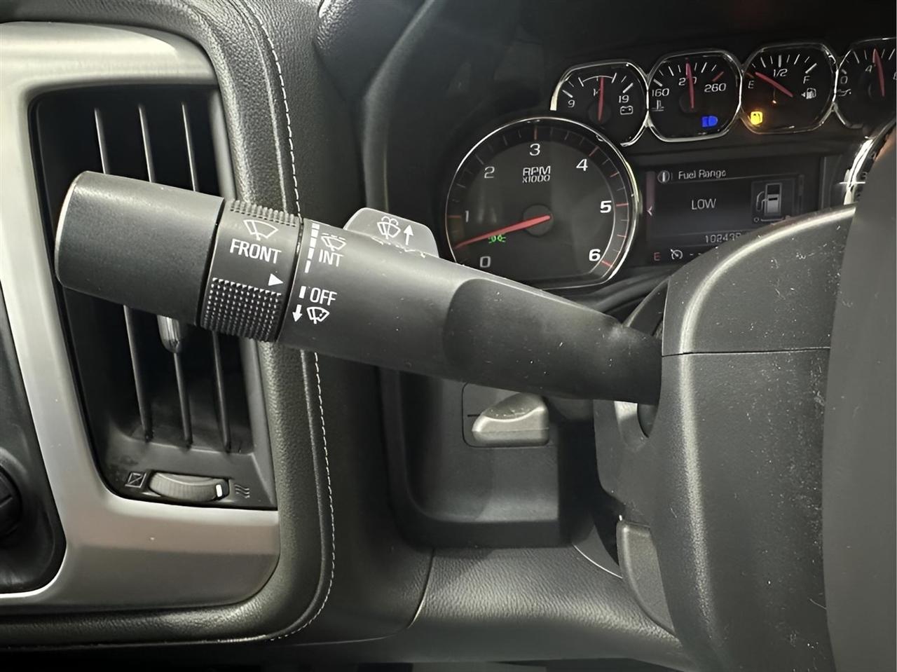 GMC Sierra 1500 SLT Crew Cab Short Bed 4WD 2015