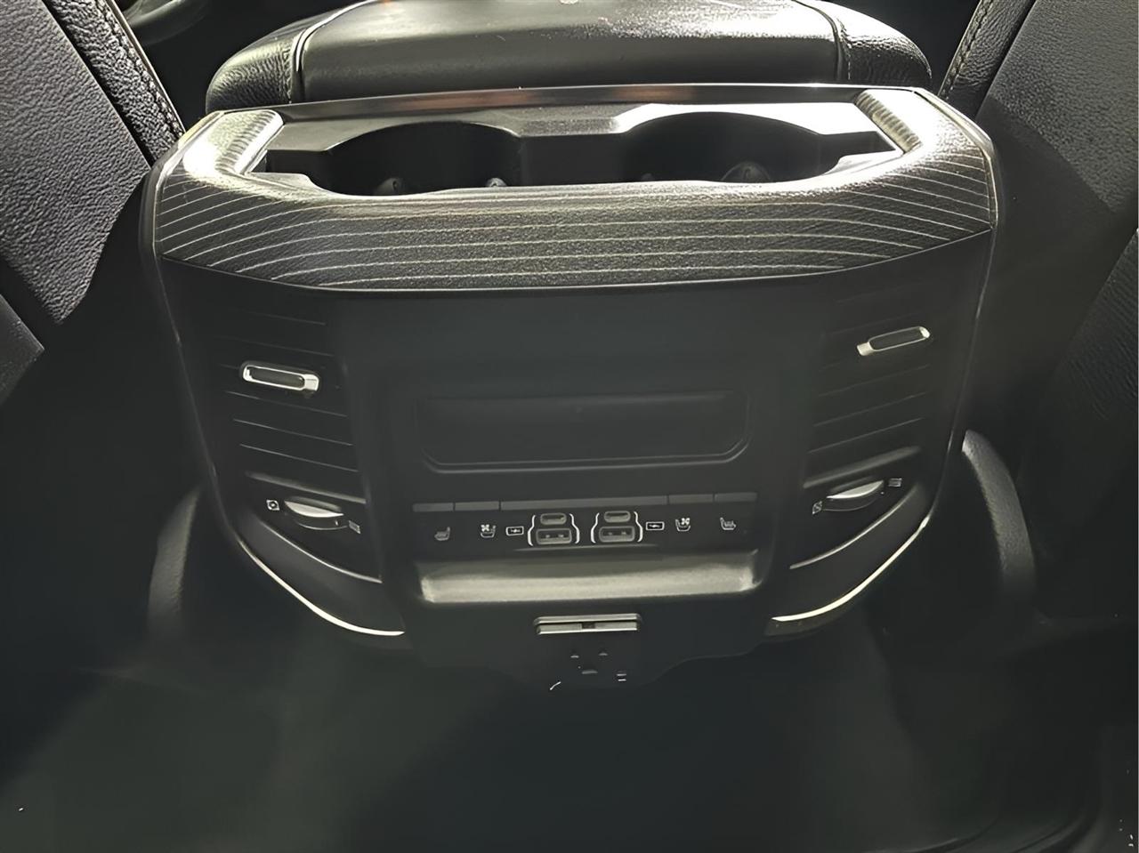 RAM 1500 Limited Crew Cab SWB 4WD 2021