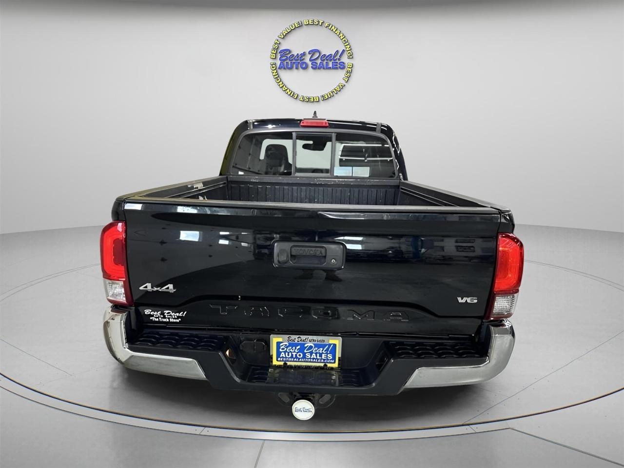 Toyota Tacoma  2018