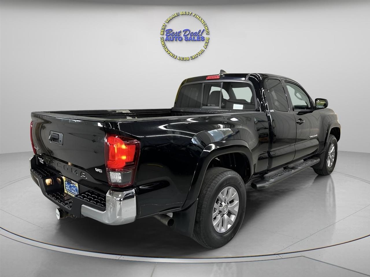 Toyota Tacoma  2018