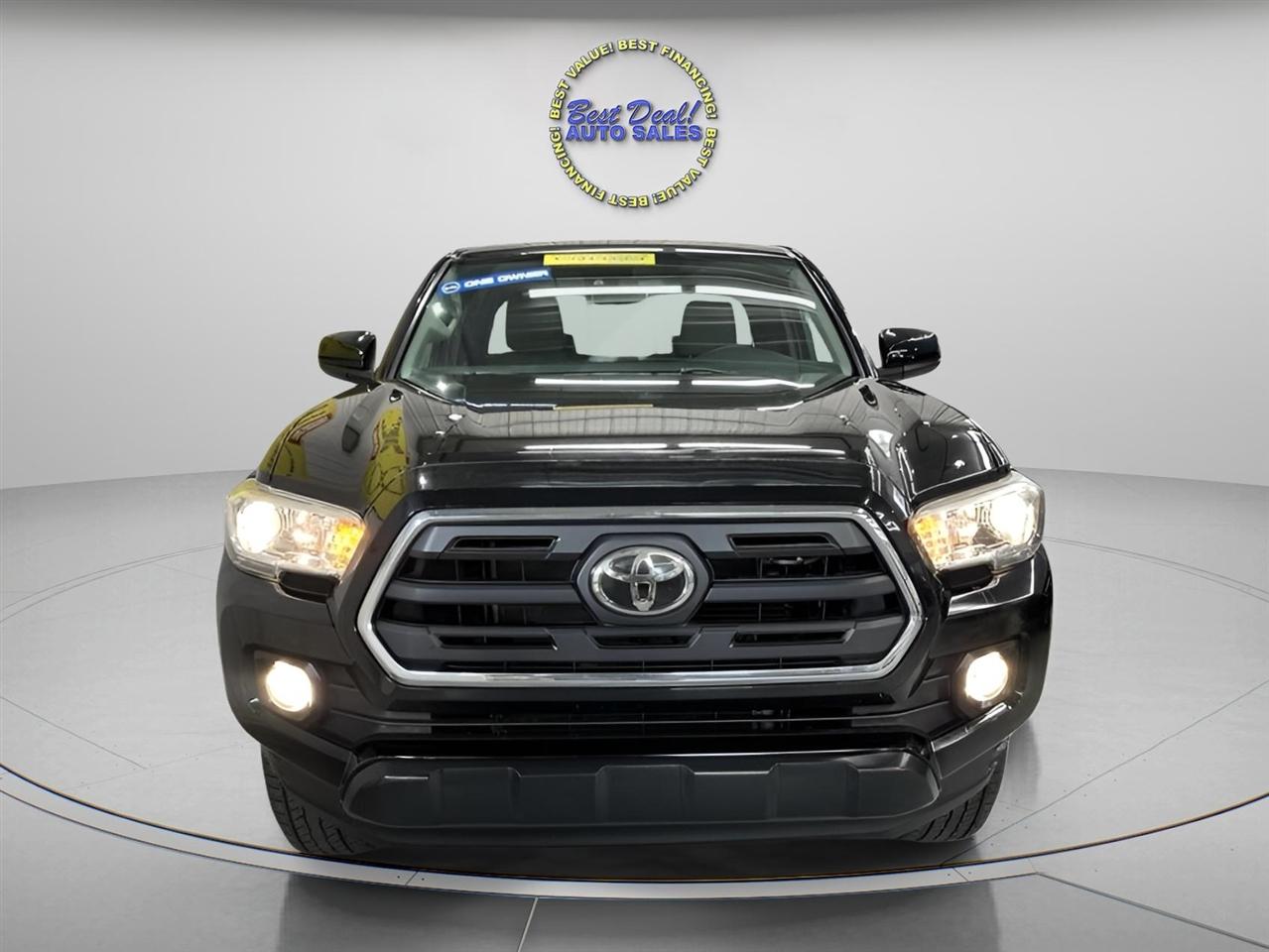 Toyota Tacoma  2018