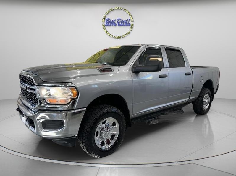 2023 RAM 2500 Tradesman Crew Cab SWB 4WD