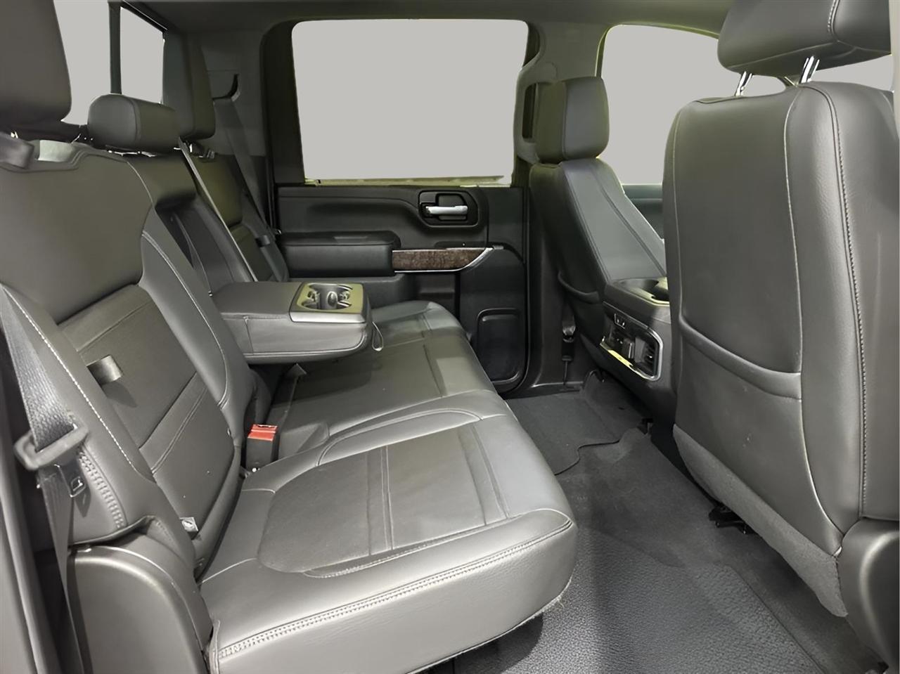 GMC Sierra 2500HD Denali Crew Cab 4WD 2020