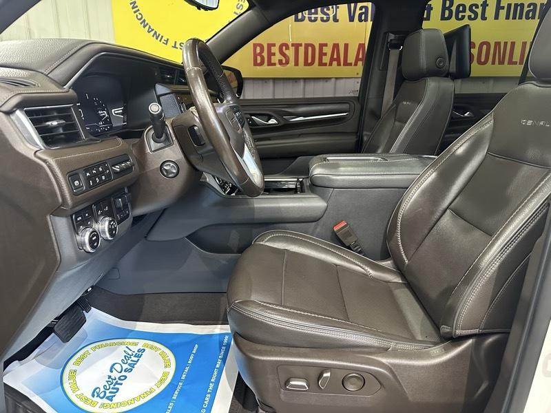 GMC Yukon Denali 4WD 2022
