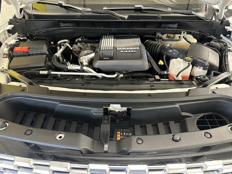 GMC Yukon Denali 4WD 2022