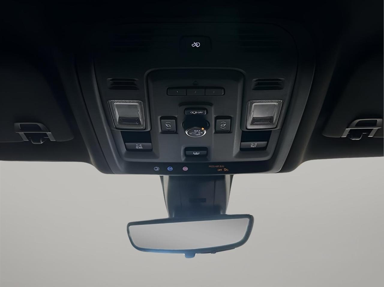 GMC Yukon Denali 4WD 2022