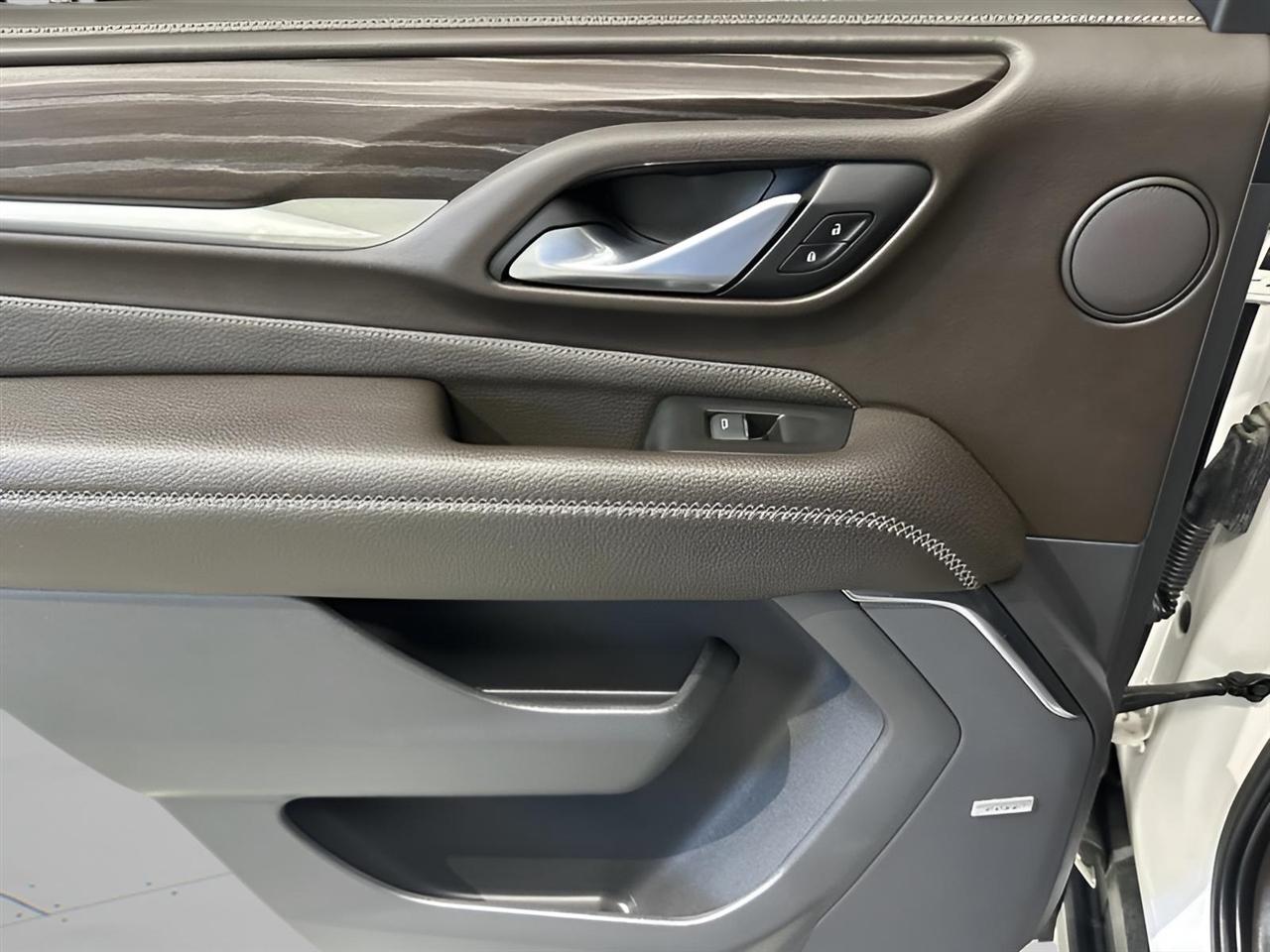 GMC Yukon Denali 4WD 2022