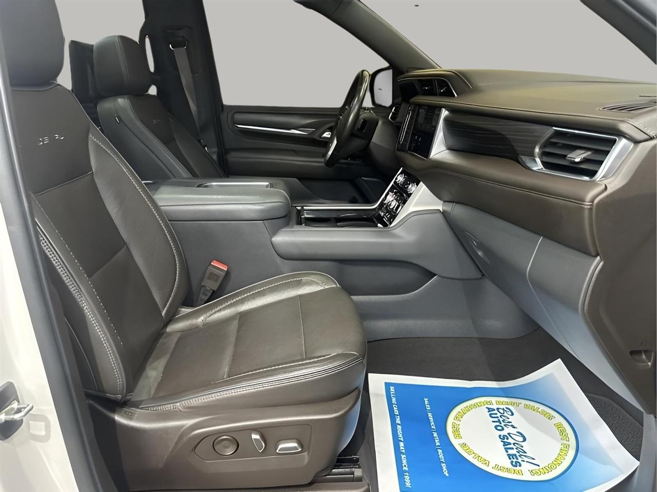 GMC Yukon Denali 4WD 2022
