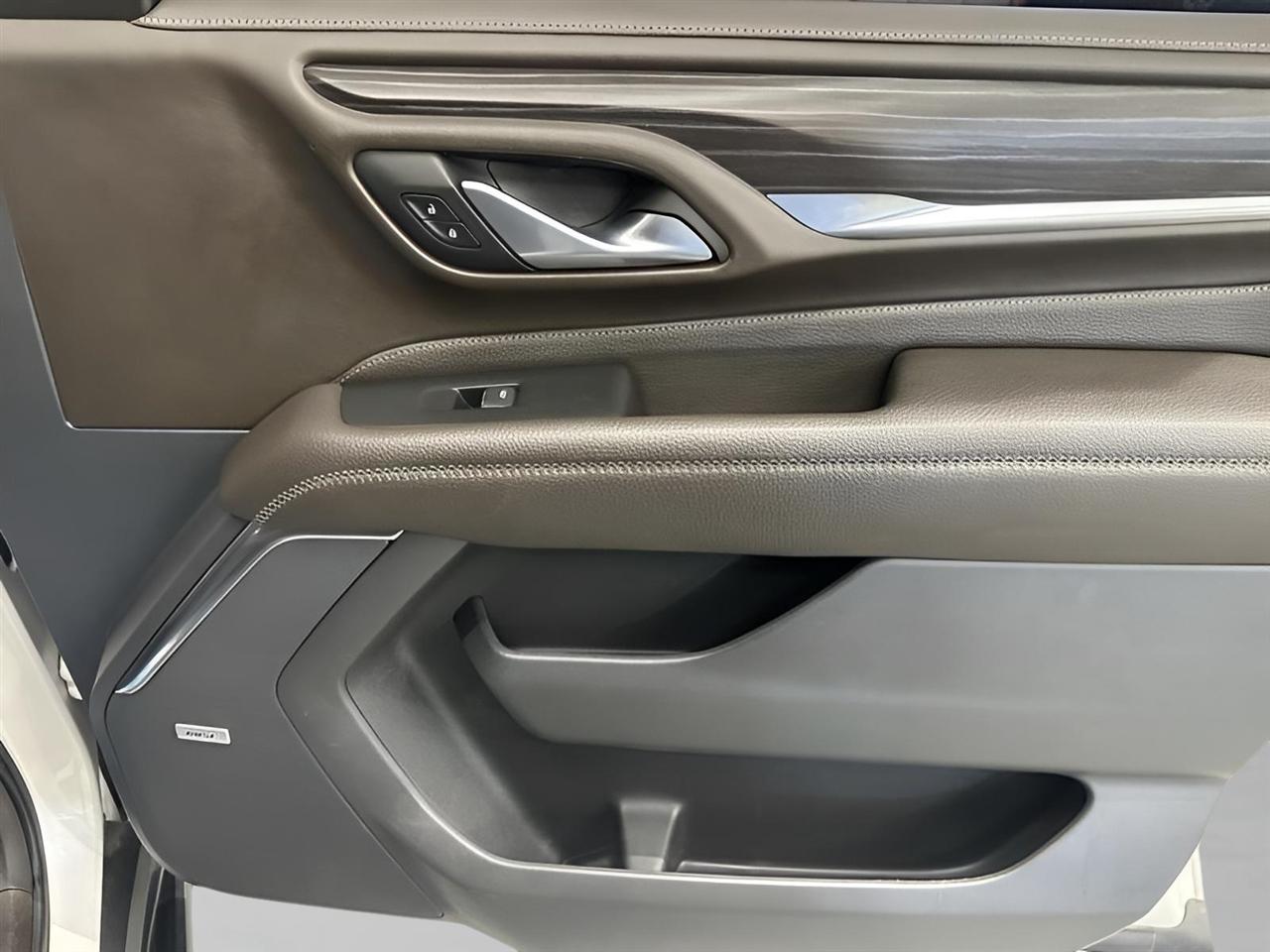 GMC Yukon Denali 4WD 2022