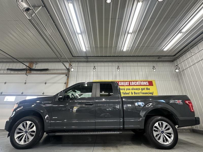 Ford F-150 Lariat SuperCab 8-ft. 4WD 2017