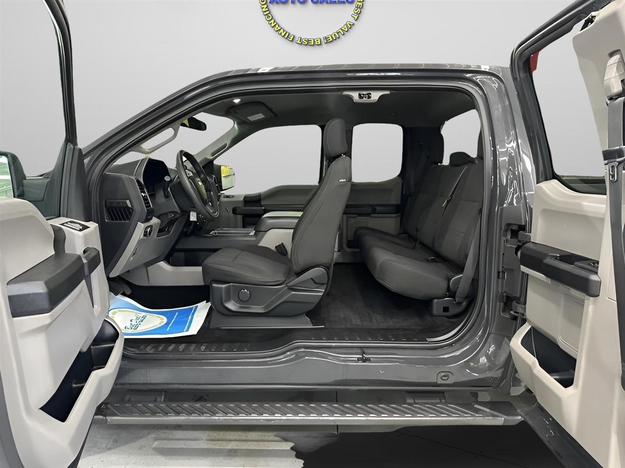 Ford F-150 XL SuperCab 4WD 2017