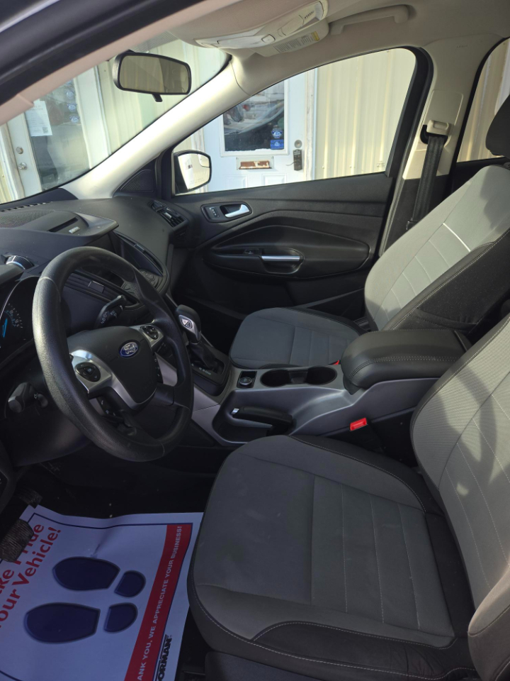 Ford Escape FWD 4dr SE 2014