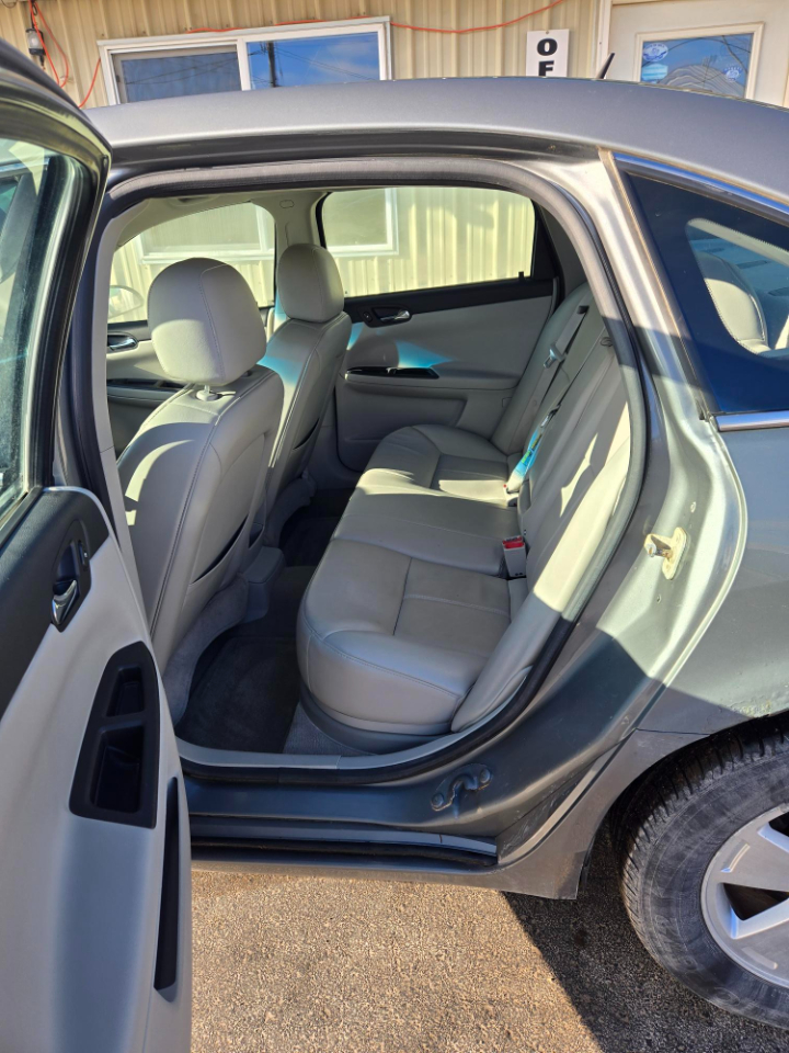 Chevrolet Impala 4dr Sdn 3.5L LT 2008