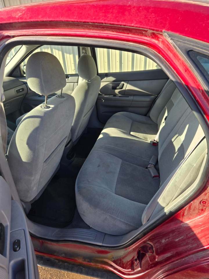 Ford Taurus 4dr Sdn SES Deluxe 2003