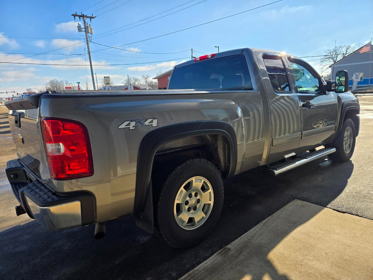 Chevrolet Silverado 1500 4WD Ext Cab 143.5" LT 2013