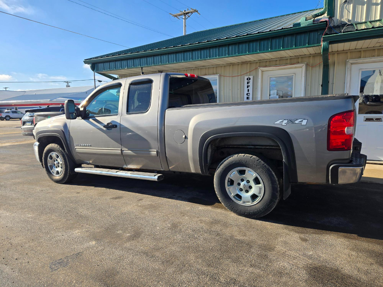 Chevrolet Silverado 1500 4WD Ext Cab 143.5" LT 2013