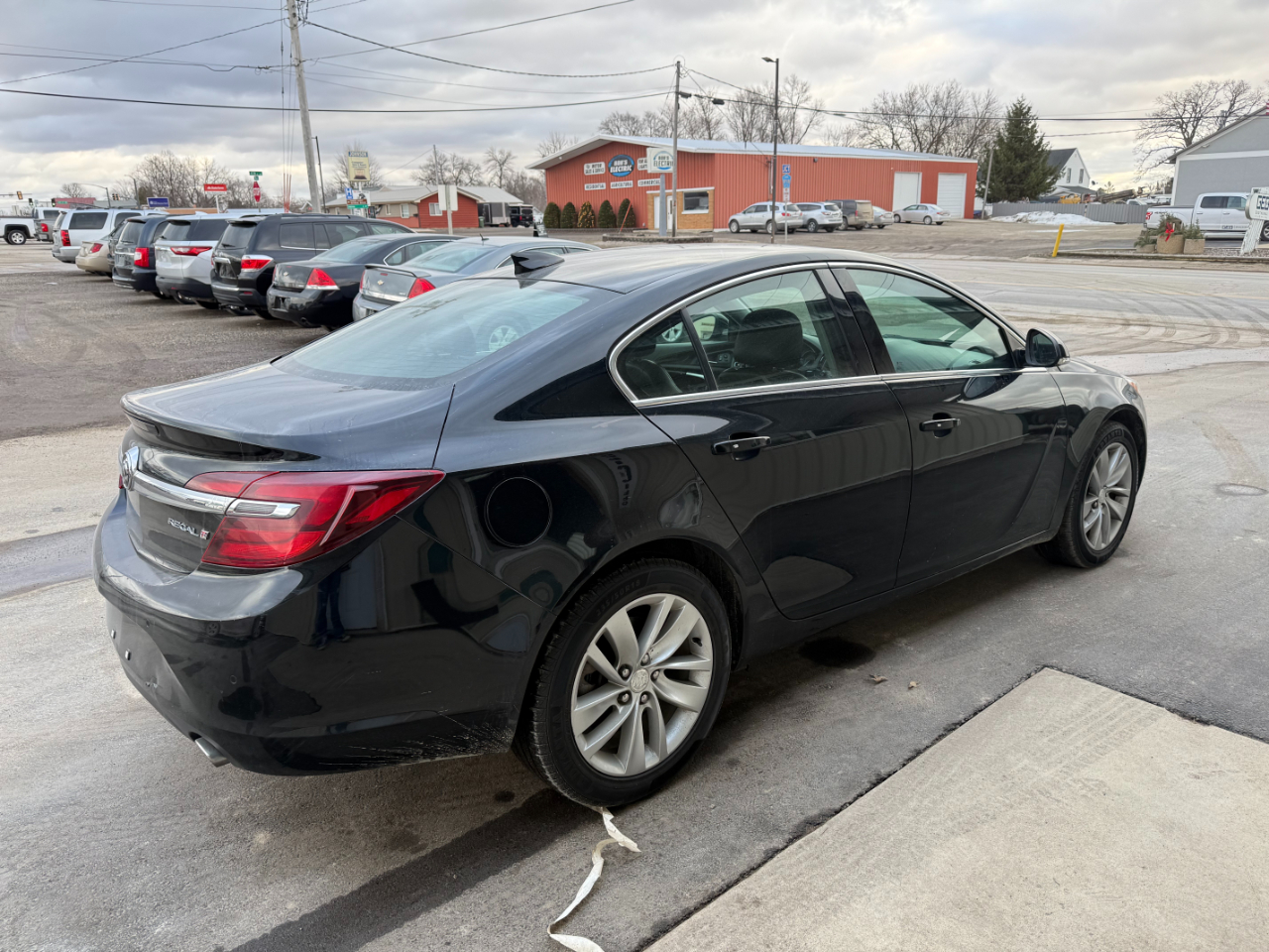 Buick Regal 4dr Sdn Premium II FWD 2017