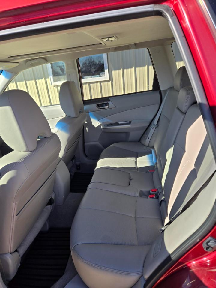 Subaru Forester 4dr Auto 2.5X Limited 2010