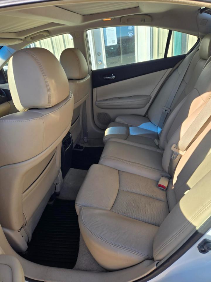 Nissan Maxima 4dr Sdn V6 CVT 3.5 SV w/Premium Pkg 2012