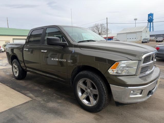 RAM 1500 4WD Crew Cab 140.5" Big Horn 2012