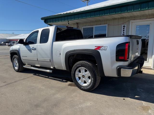 Chevrolet Silverado 1500 4WD Ext Cab 143.5" LT 2013