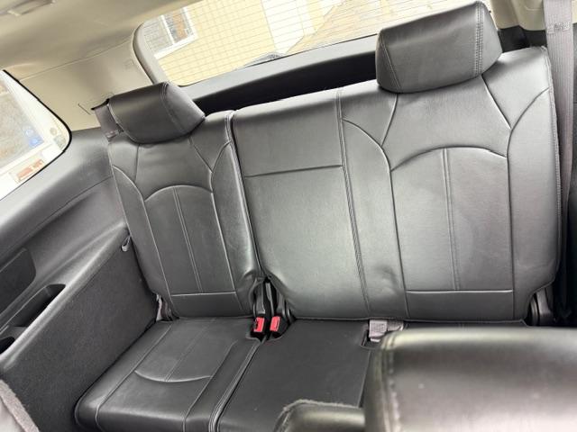 GMC Acadia AWD 4dr SLT1 2010