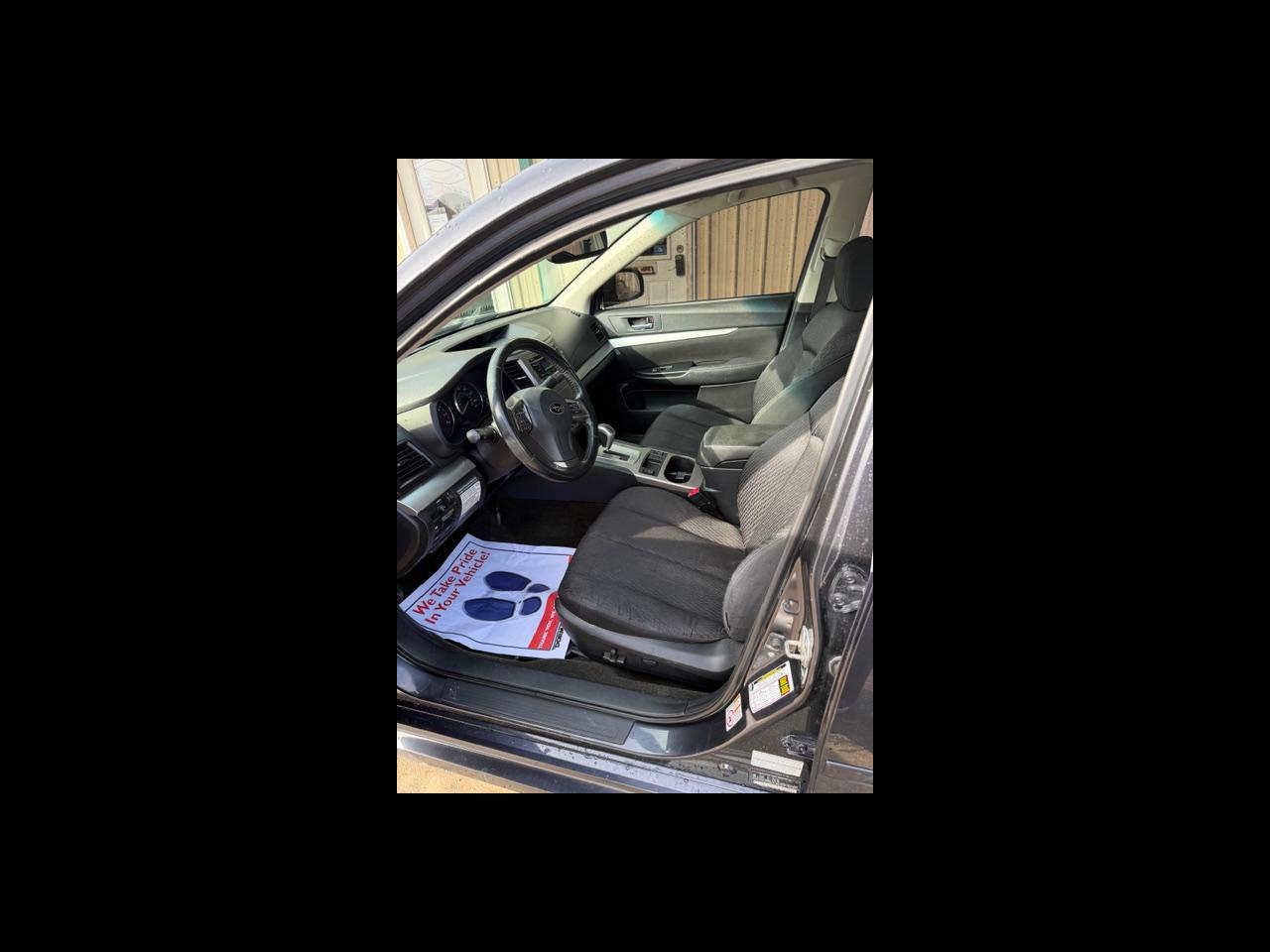 Subaru Legacy 4dr Sdn H4 Auto 2.5i Premium 2012