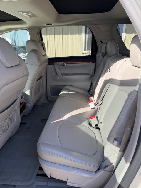 Saturn Outlook AWD 4dr XR 2007