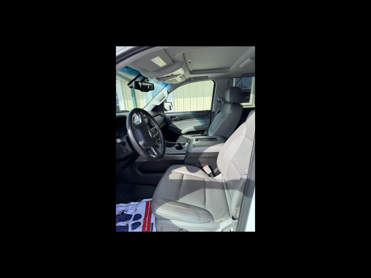 Chevrolet Suburban 4WD 4dr 1500 LT 2016