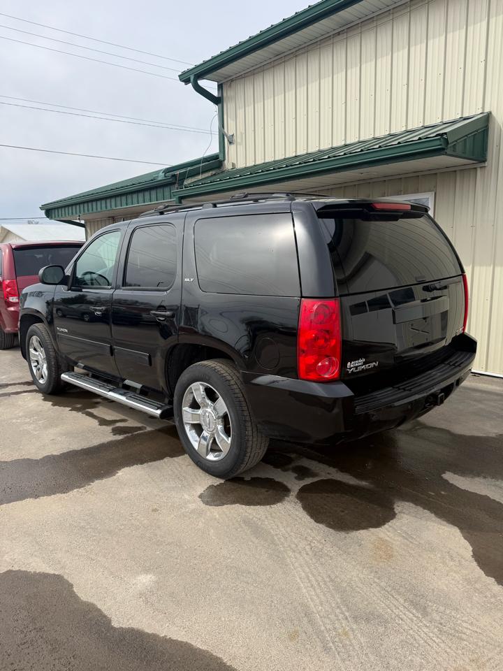 GMC Yukon 4WD 4dr SLT 2014