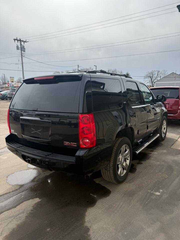 GMC Yukon 4WD 4dr SLT 2014