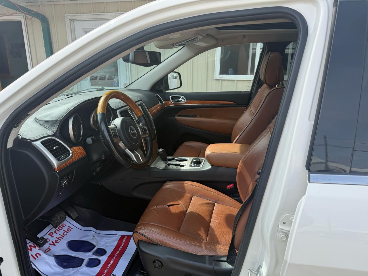 Jeep Grand Cherokee 4WD 4dr Overland 2012