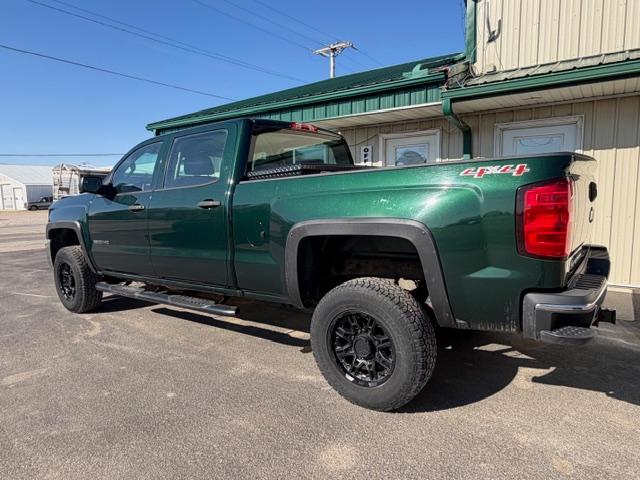 Chevrolet Silverado 2500HD Built After Aug 14 4WD Crew Cab 153.7" Work Truck 2015