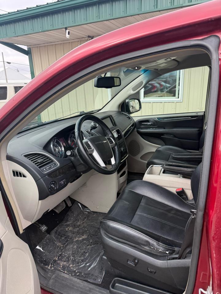 Chrysler Town & Country 4dr Wgn Touring 2014