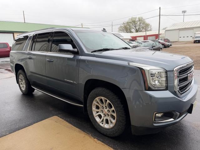 GMC Yukon XL 4WD 4dr SLE 2015