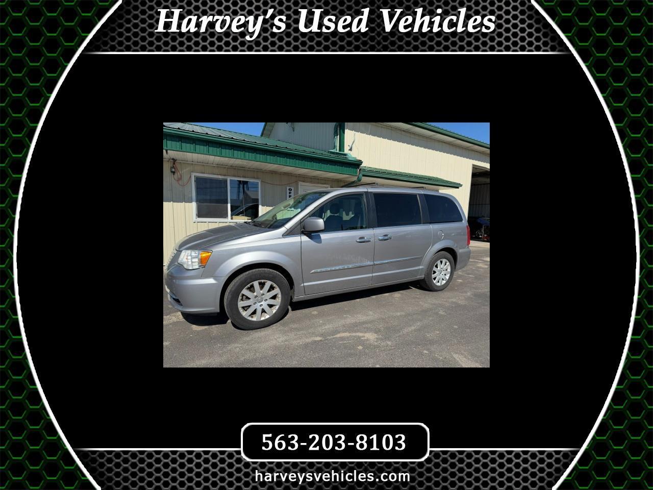 2016 Chrysler Town & Country 4dr Wgn Touring