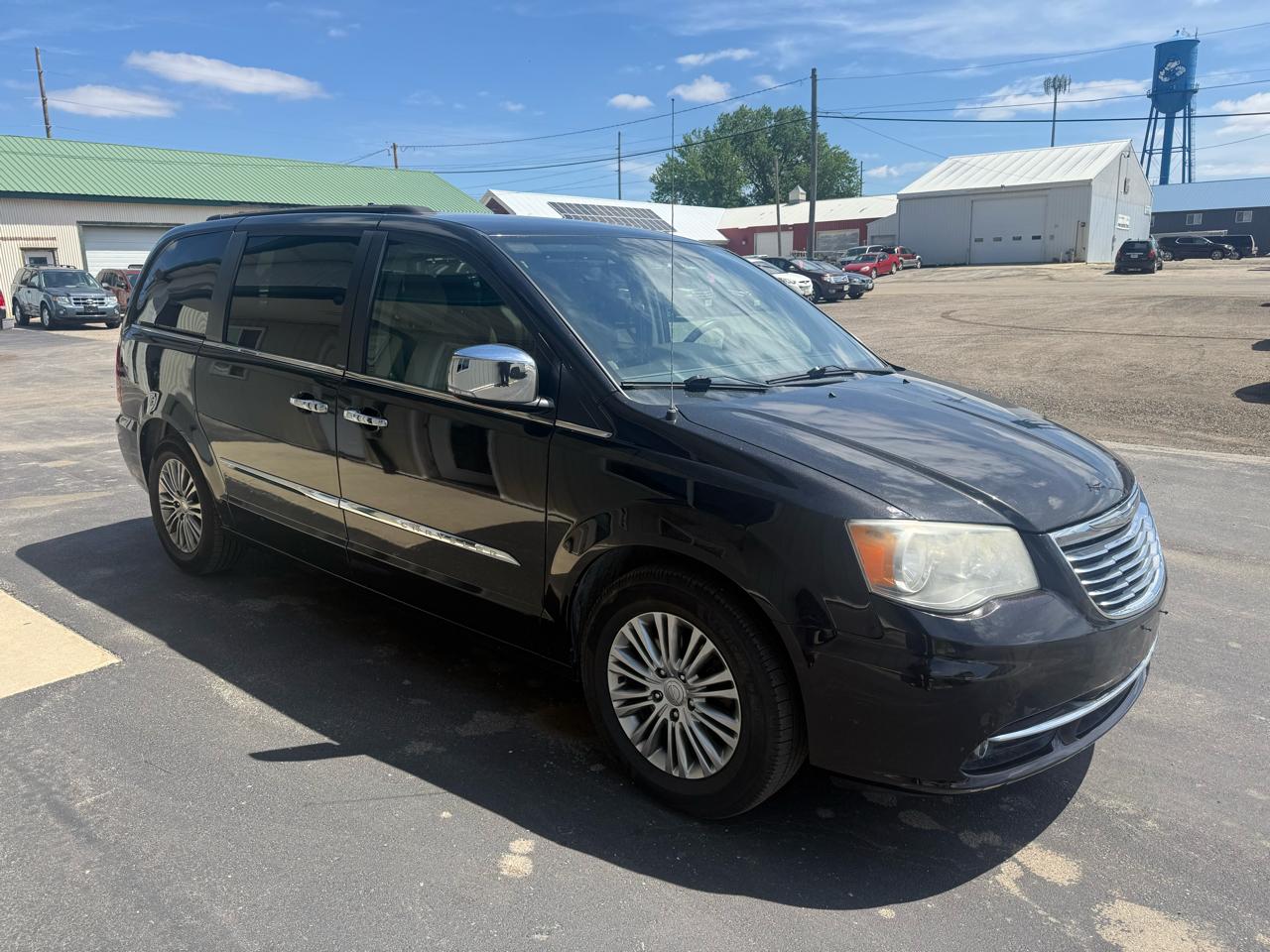 Chrysler Town & Country 4dr Wgn Touring-L 2014