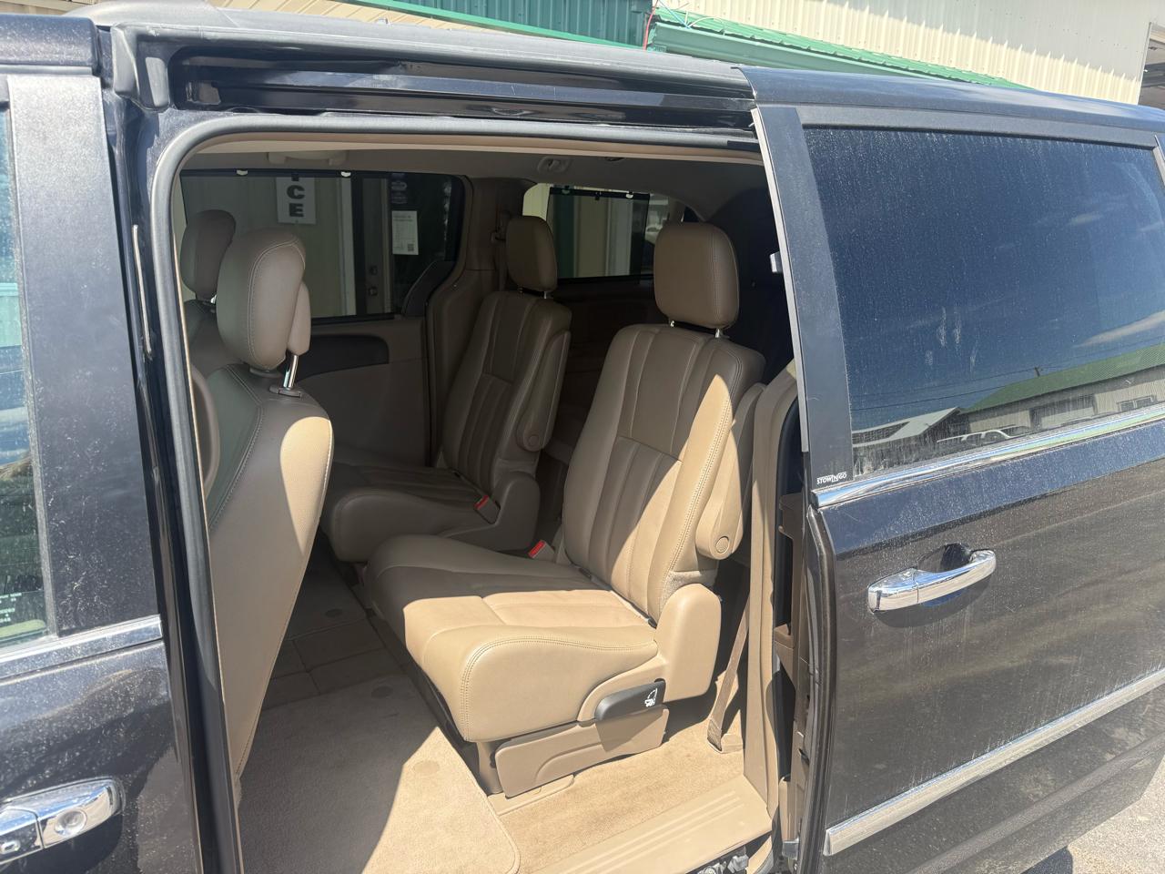 Chrysler Town & Country 4dr Wgn Touring-L 2014