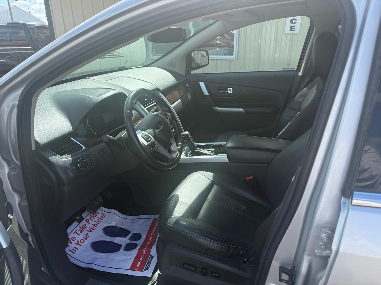 Ford Edge 4dr Limited AWD 2011