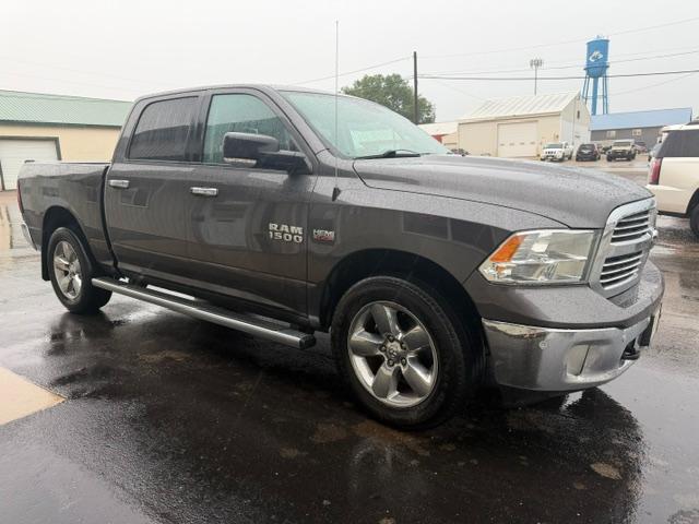 RAM 1500 4WD Crew Cab 140.5" Big Horn 2014