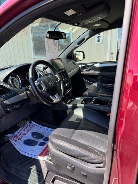 Dodge Grand Caravan GT Wagon Fleet 2017