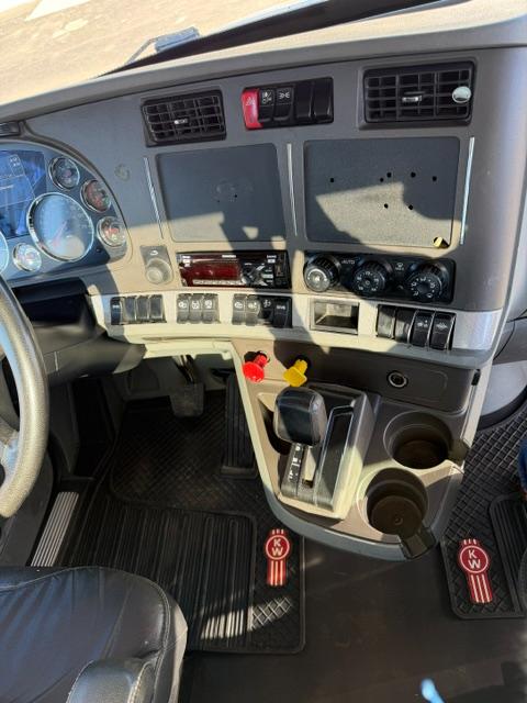 Kenworth T680  2018