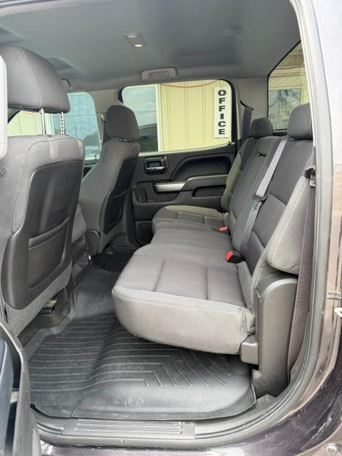 Chevrolet Silverado 1500 4WD Crew Cab 143.5" LT w/1LT 2015