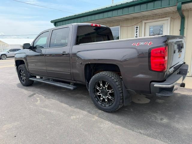Chevrolet Silverado 1500 4WD Crew Cab 143.5" LT w/1LT 2015