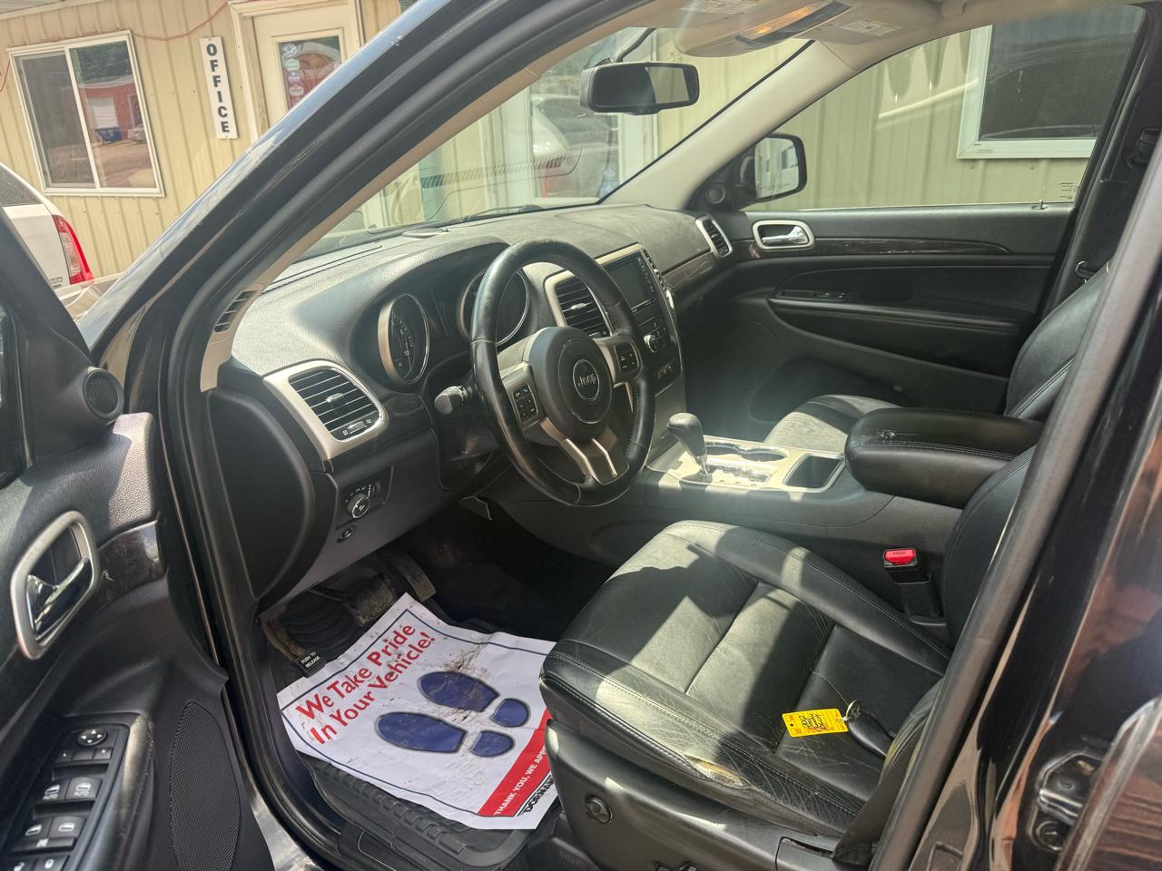 Jeep Grand Cherokee 4WD 4dr Laredo 2012