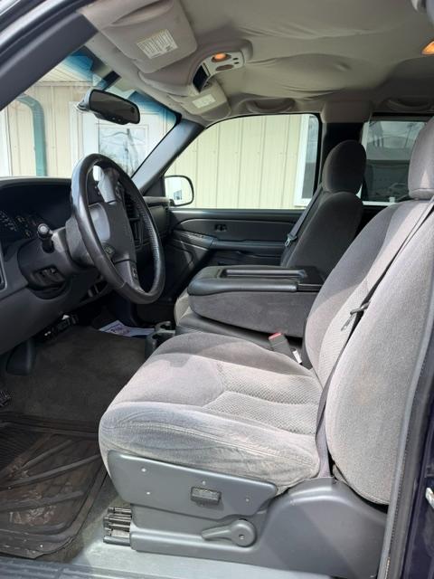 Chevrolet Silverado 1500 Ext Cab 143.5" WB 4WD Z71 2005