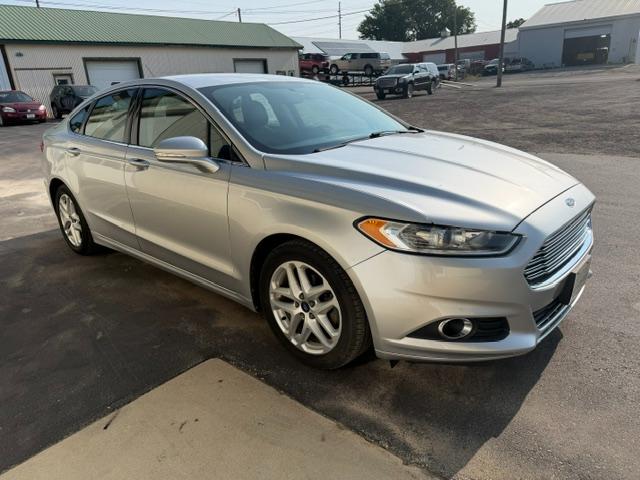 Ford Fusion 4dr Sdn SE FWD 2014